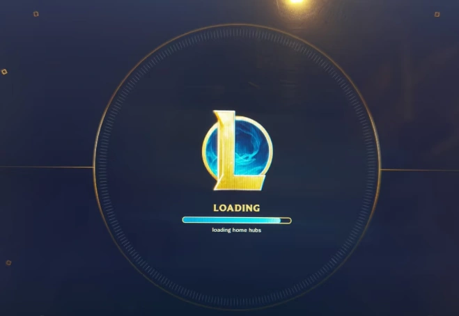 英雄联盟进游戏一直卡在加载界面-1